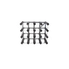 Tom 16 flaskers vinreol i sort ask, som står færdigsamlet på jorden.