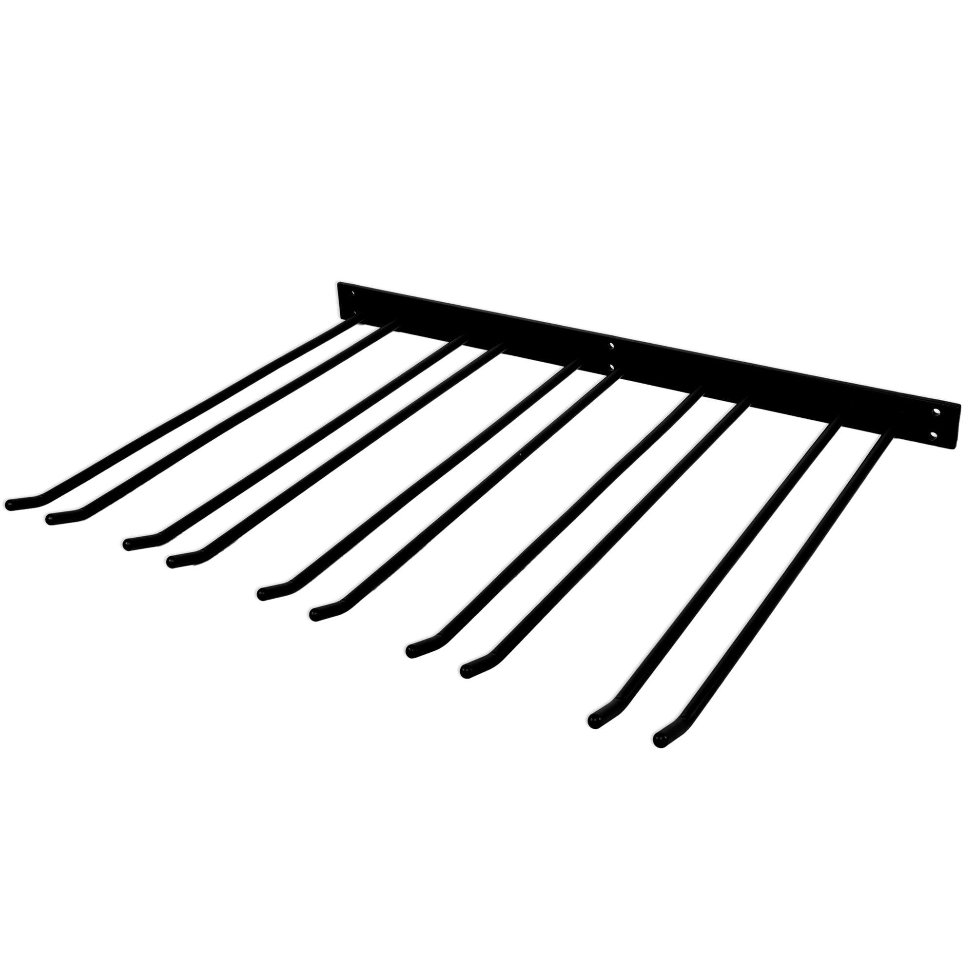 Holderen har plads til flere vinglas, som hænger nedad fra bunden af holderen. Dette design er ideelt til at maksimere opbevaringspladsen og holde glassene sikkert på plads.