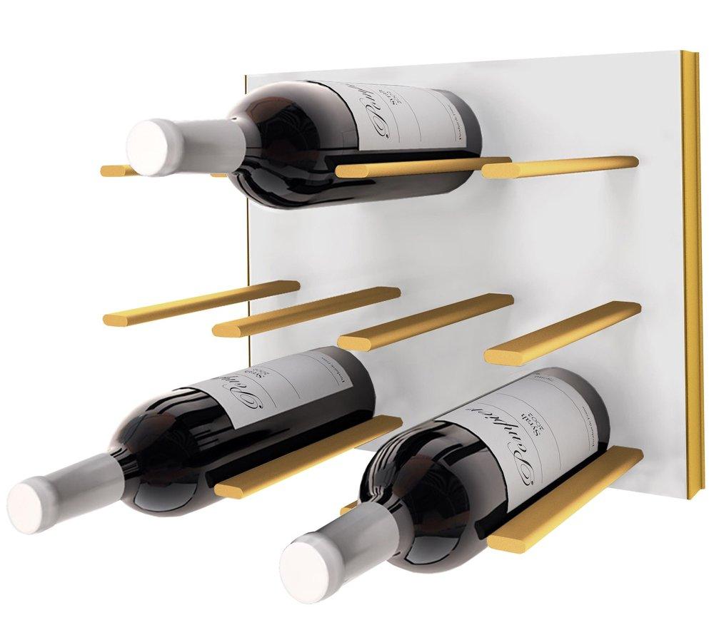 STACT Pro C-type vinreol i hvid og guld med kork ud design, der holder vinflasker vandret for optimal opbevaring og nem adgang. Ideel til en moderne og stilfuld vinopbevaring i hjemmet.